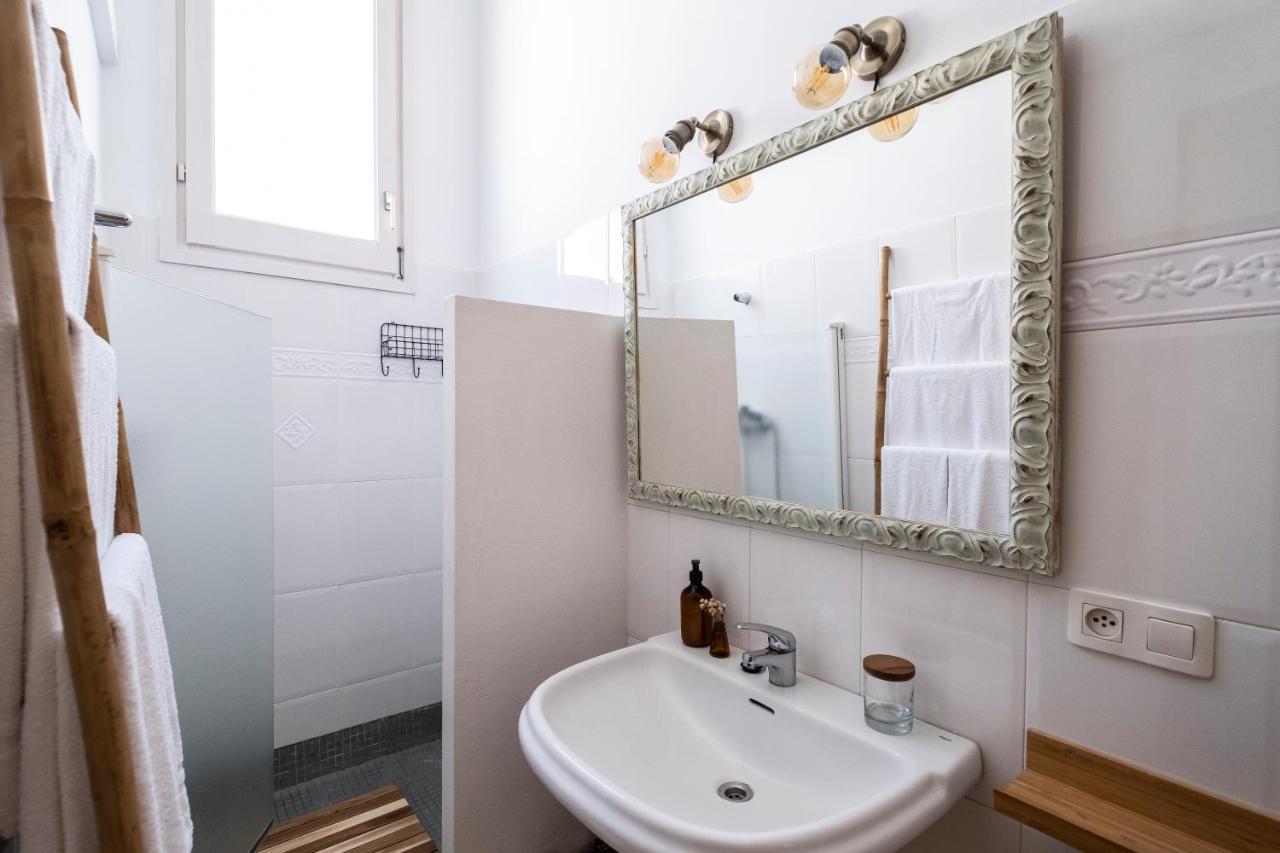Bravissimo Home & Bike Херона Екстериор снимка